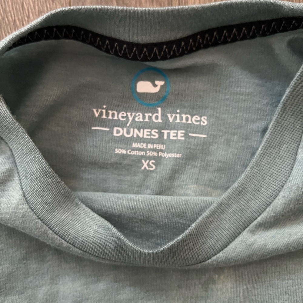 Vineyard Vines x Jeep Limited Edition Graphic Tee Men’s XS Blue Green EUC Rare - Picture 3 of 5